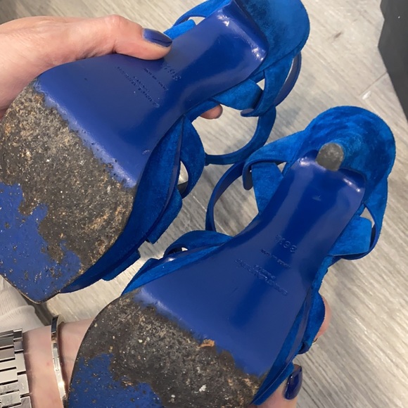 Saint Laurent Suede Tribute 105MM platform sandals - Picture 6 of 6